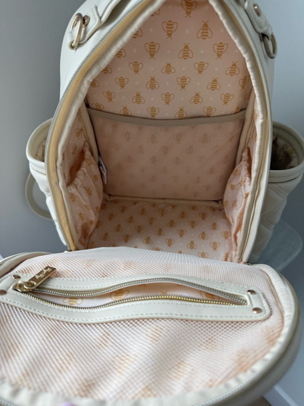 Itzy Ritzy Mini Plus Diaper Bag - Milk and Honey cream quilted faux leather - Picture 7 of 10
